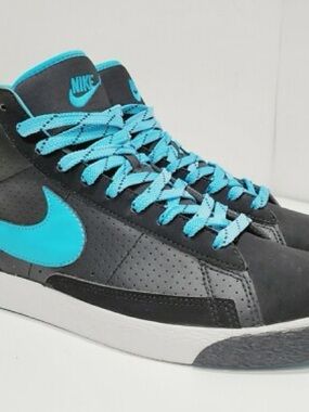 Nike Kids Black and Teal High-Top Sneakers
